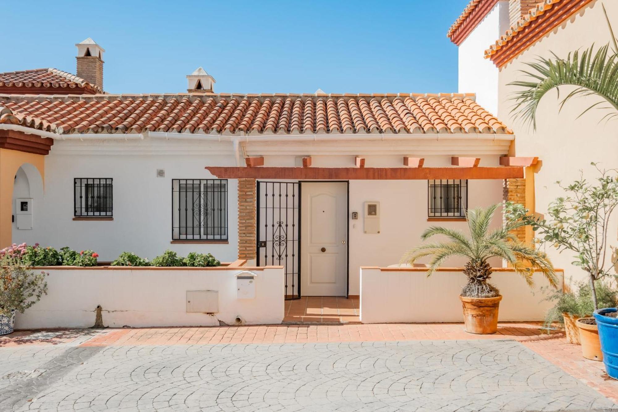 Aljamar 24 Comfortable House Near Burriana Beach Nerja Ngoại thất bức ảnh